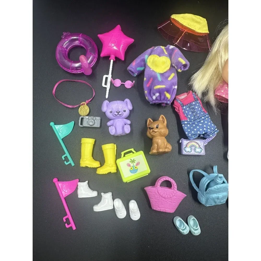 Chelsie Barbie Clothing and Accessories Lot